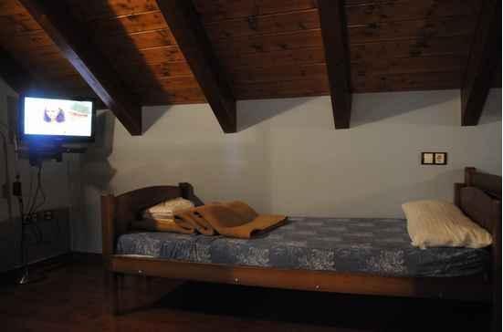 Borda Felices Broto Quarto foto